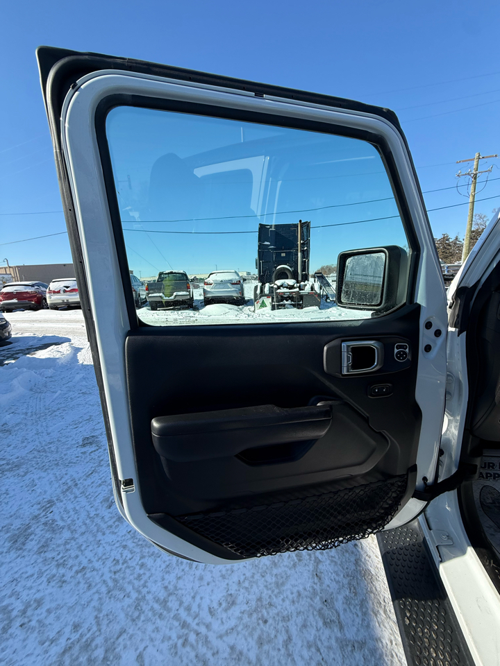 Jeep Wrangler Unlimited Sport 2018