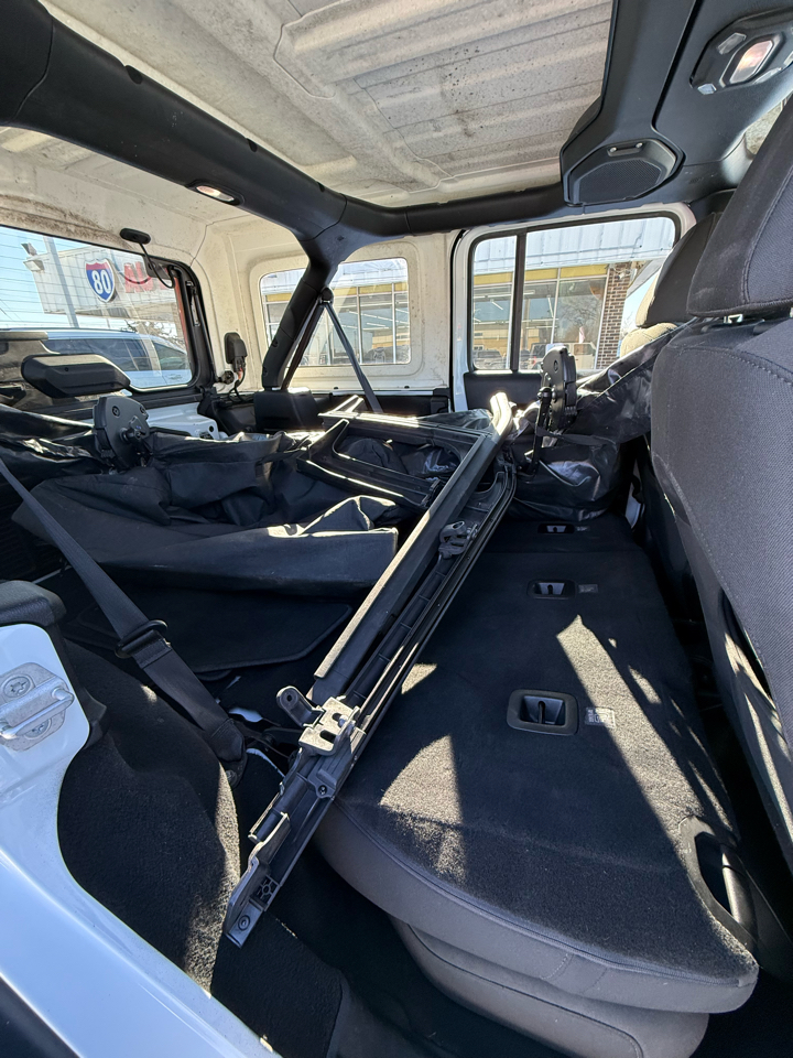 Jeep Wrangler Unlimited Sport 2018