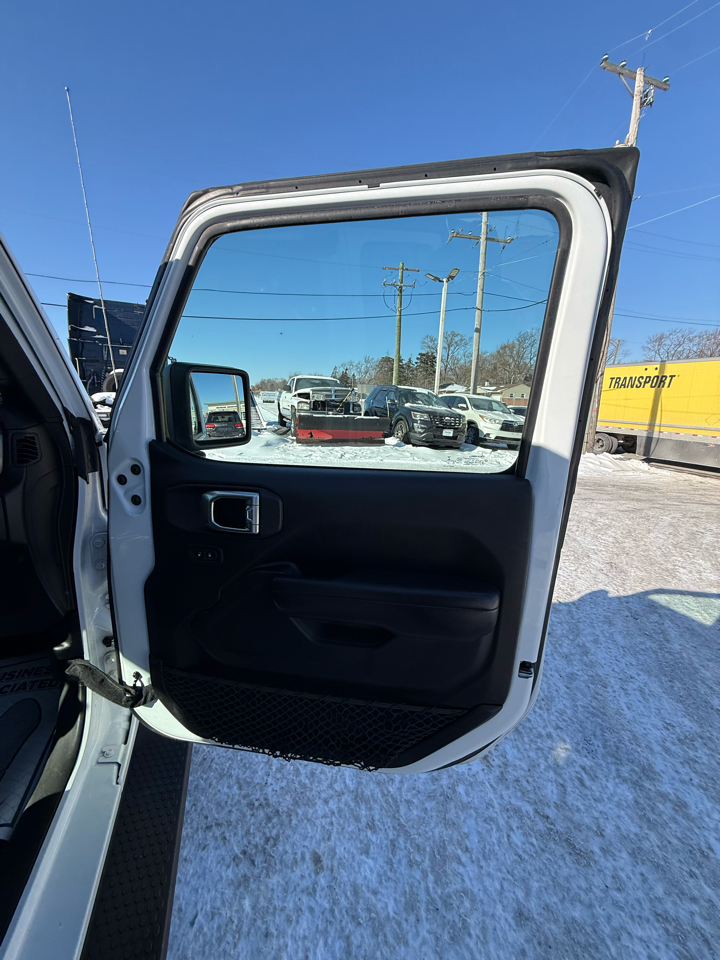 Jeep Wrangler Unlimited Sport 2018