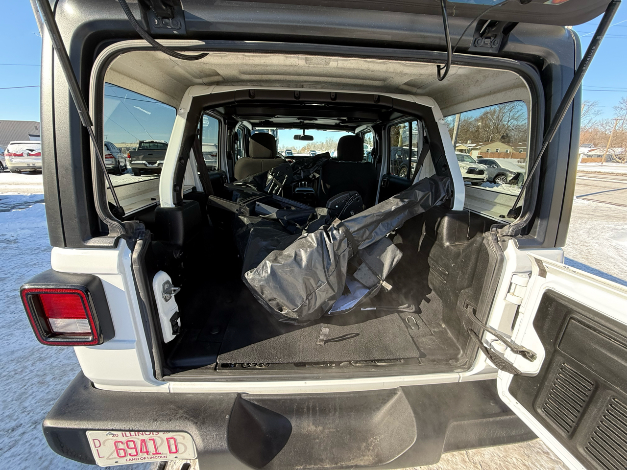 Jeep Wrangler Unlimited Sport 2018