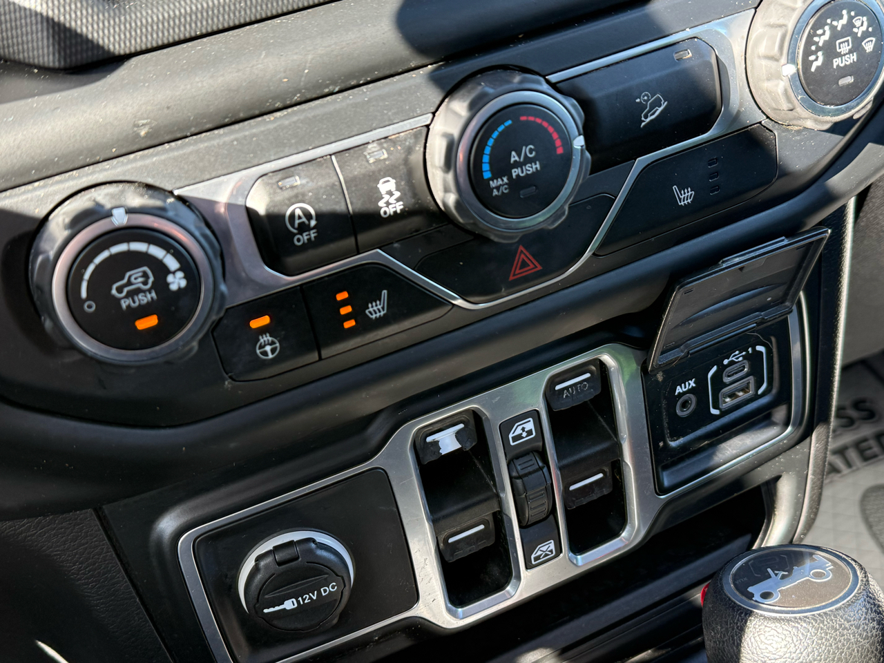 Jeep Wrangler Unlimited Sport 2018