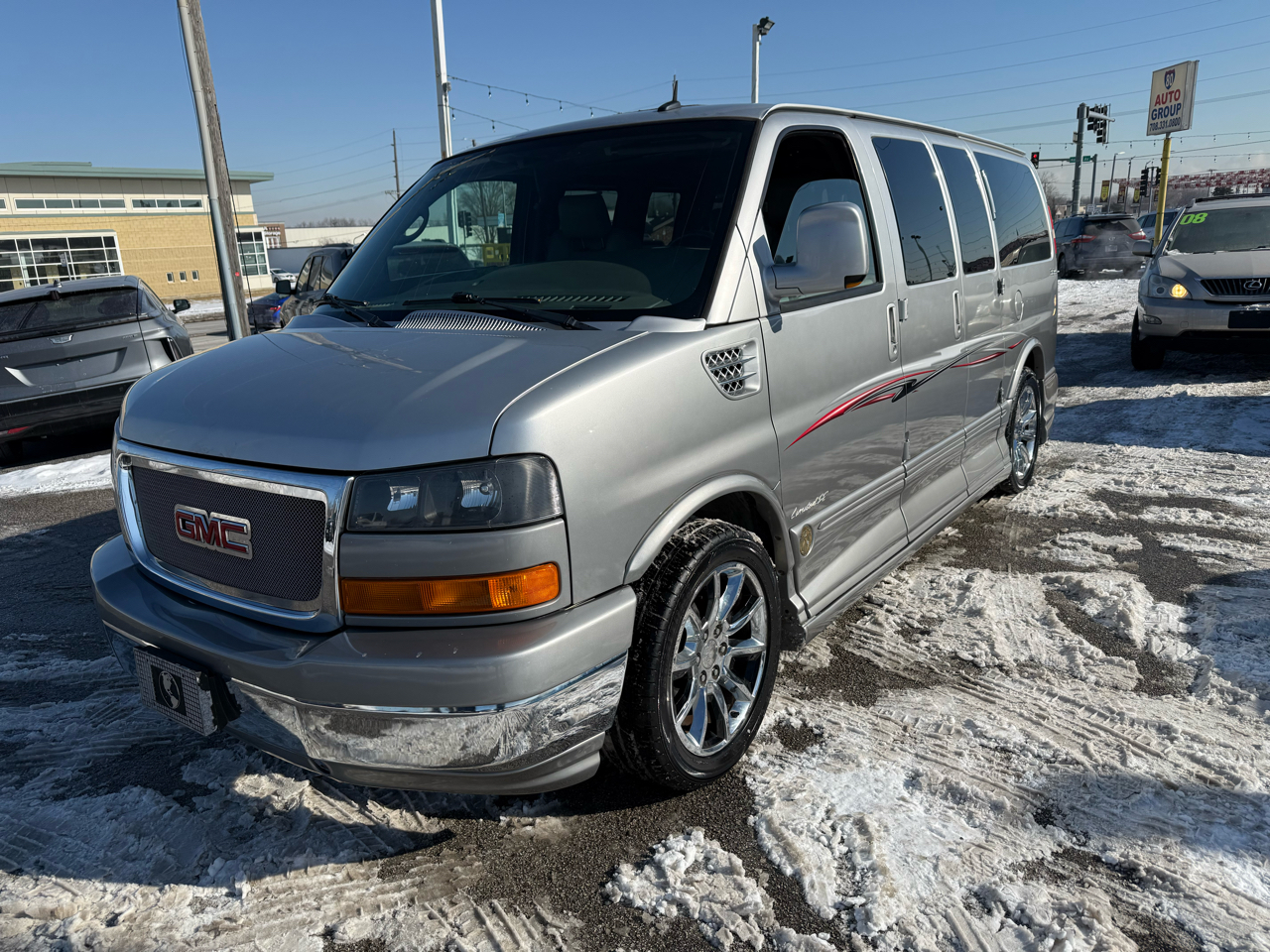 GMC Savana RV G1500 3LT 2011