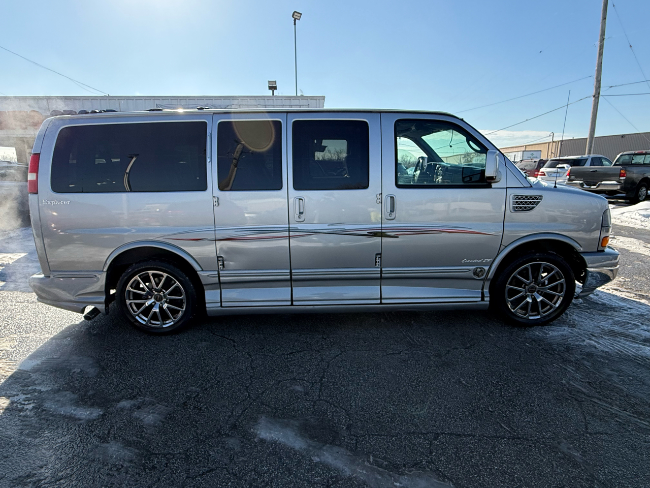 GMC Savana RV G1500 3LT 2011