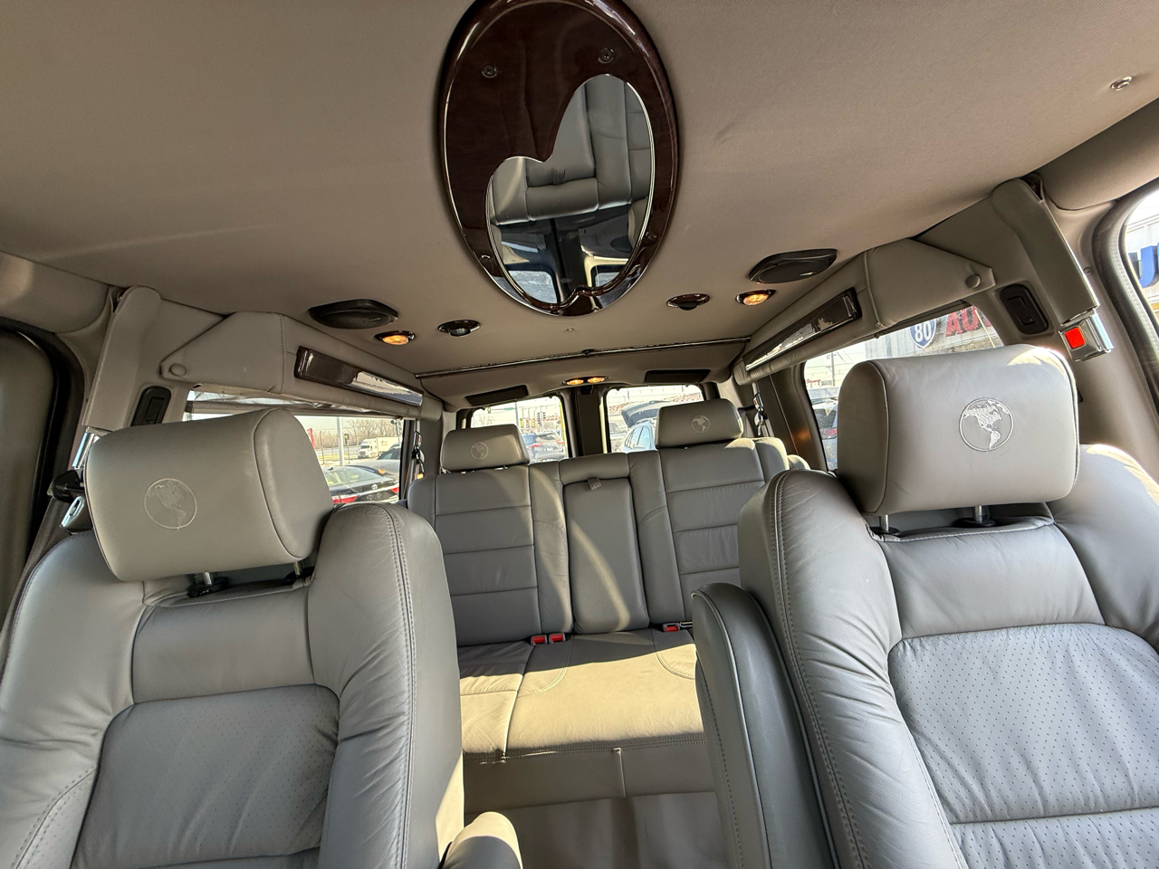 GMC Savana RV G1500 3LT 2011