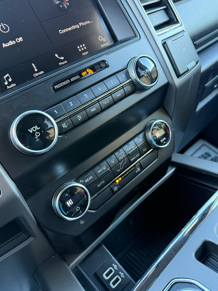 Ford Expedition XLT 4WD 2019