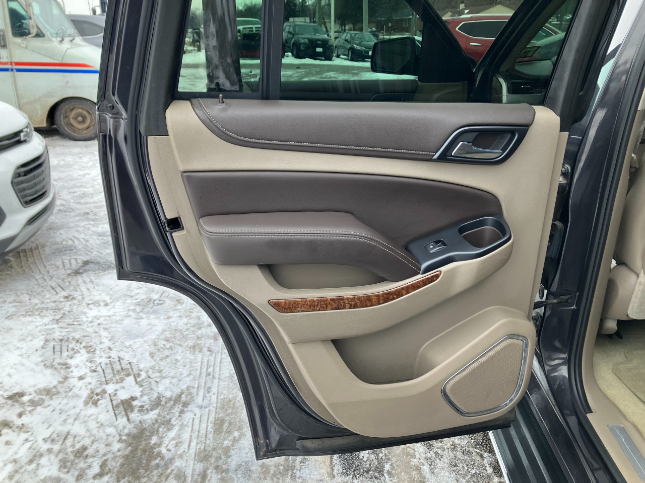 Chevrolet Tahoe LTZ 4WD 2016