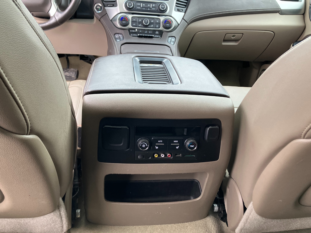 Chevrolet Tahoe LTZ 4WD 2016