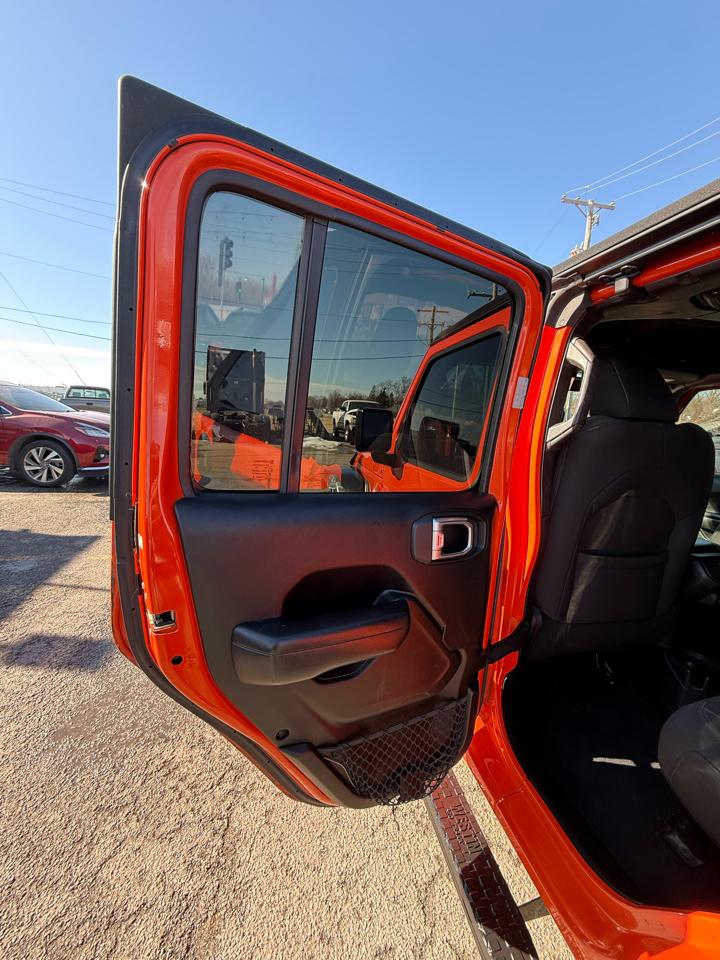 Jeep Wrangler Unlimited Sport 2018