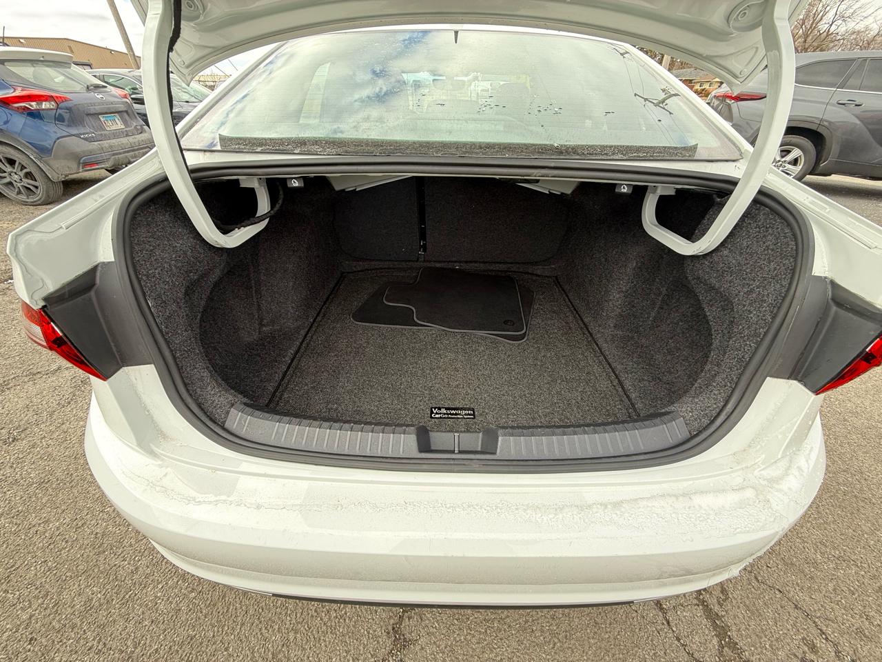 Volkswagen Jetta 1.4T SE 8A 2019