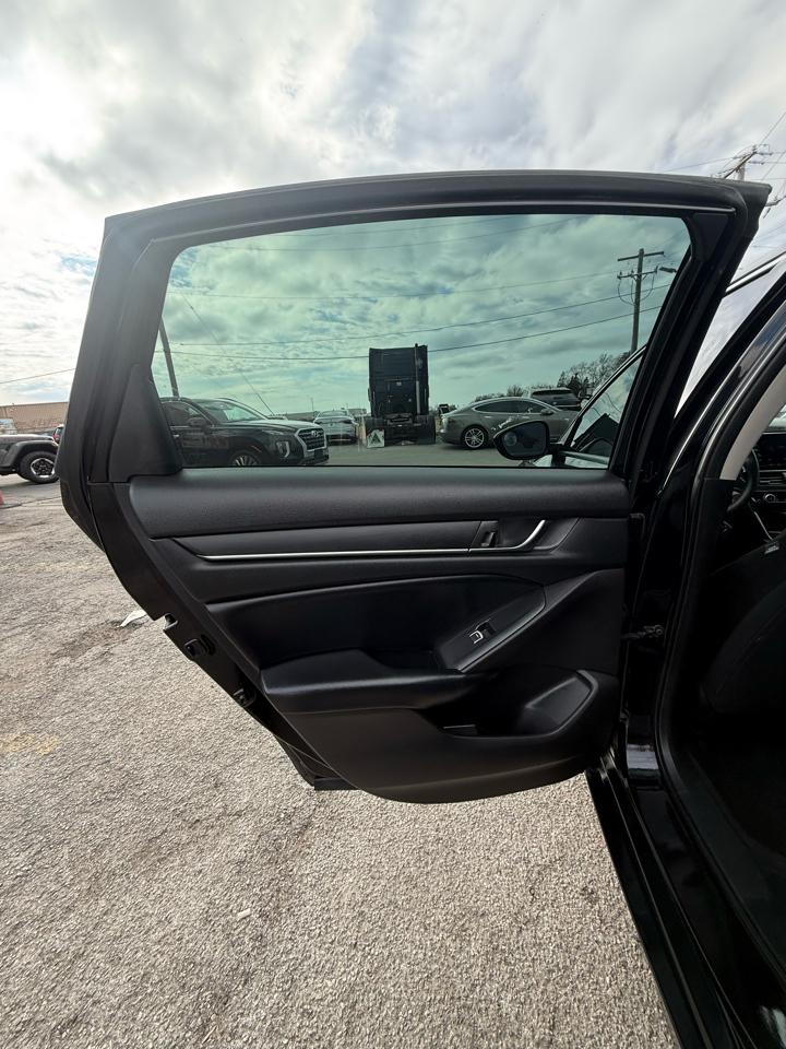 Honda Accord LX CVT 2018