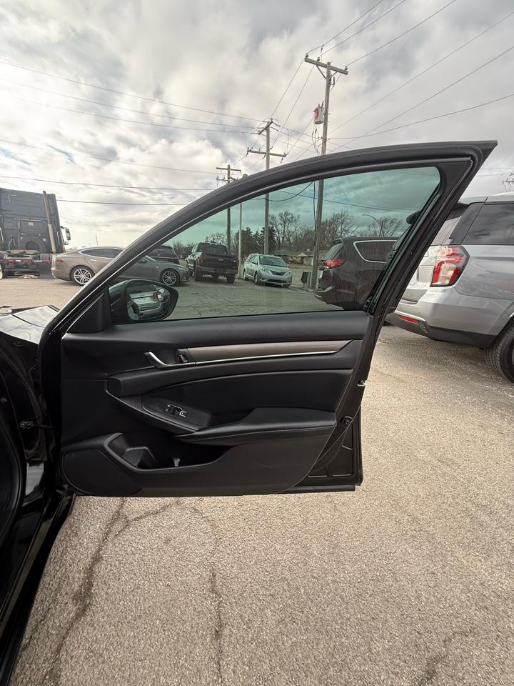 Honda Accord LX CVT 2018