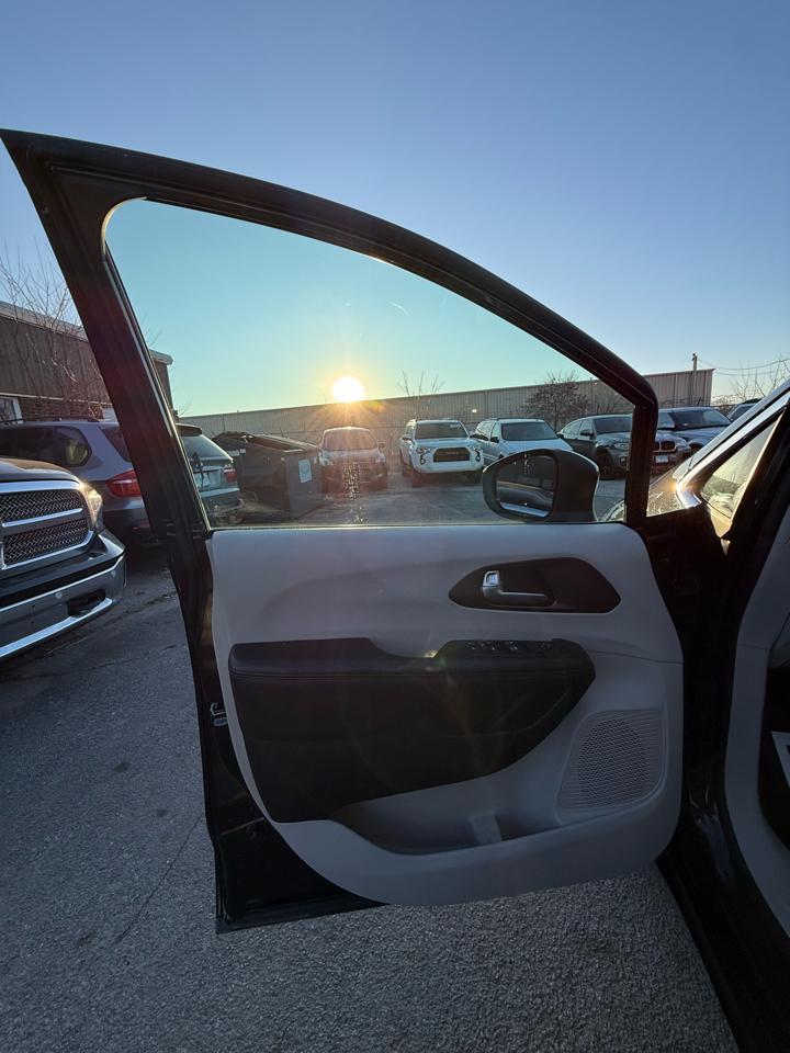 Chrysler Pacifica Touring-L 2017