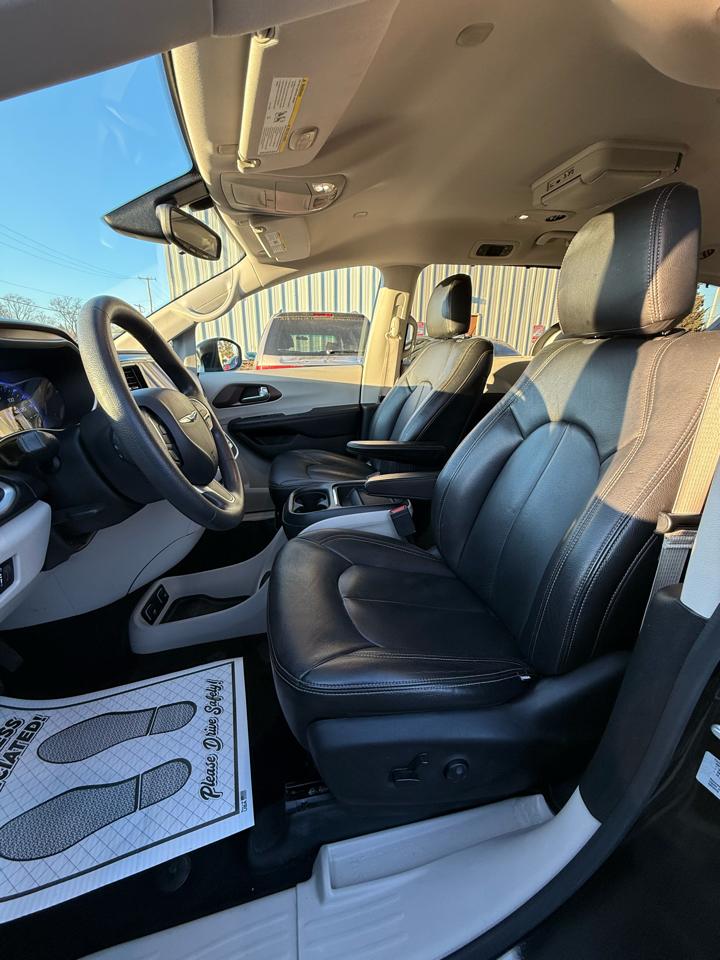 Chrysler Pacifica Touring-L 2017