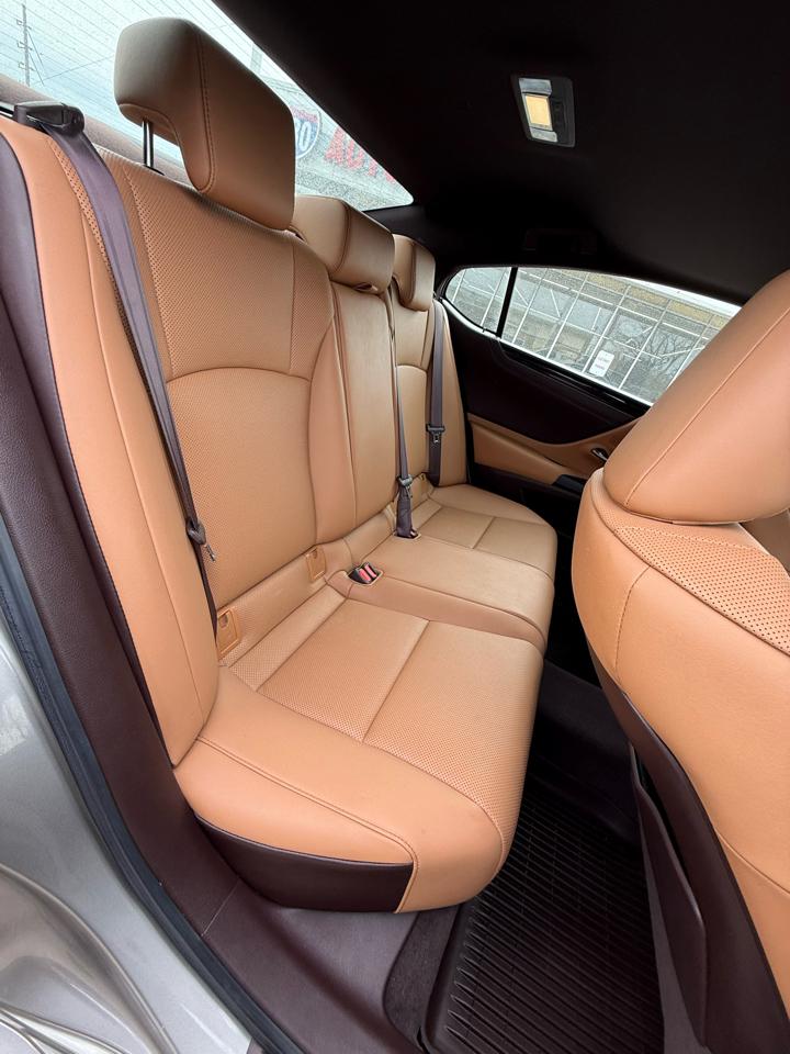 Lexus ES 350 Premium 2020