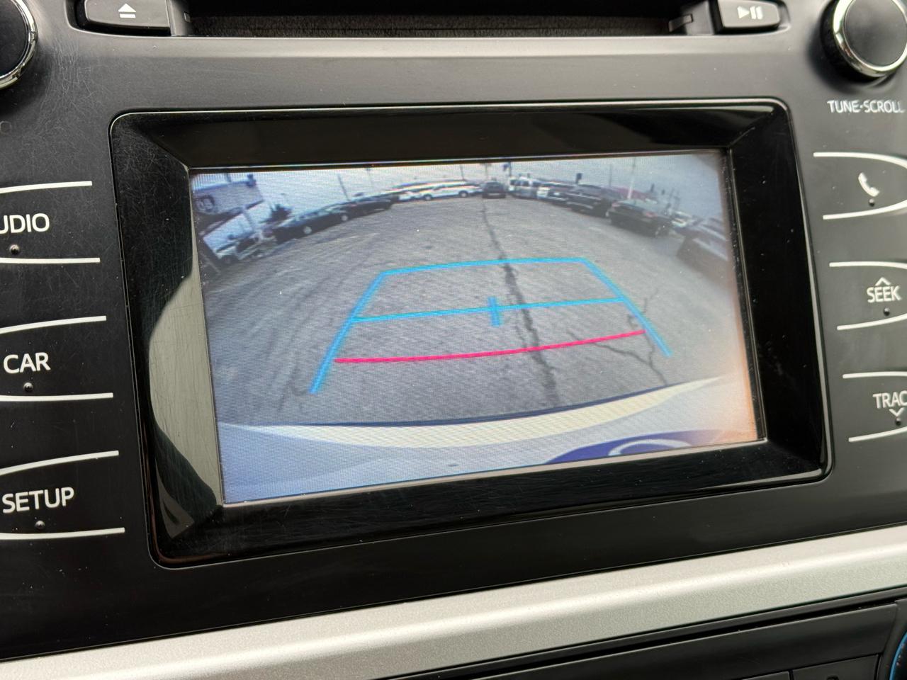 Toyota Highlander LE FWD I4 2015