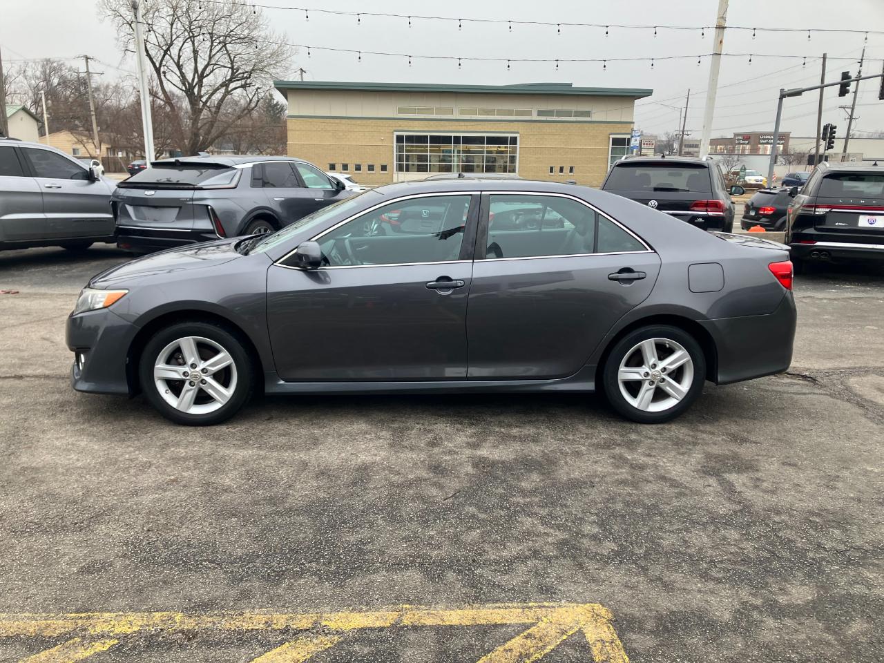Toyota Camry XLE 2013