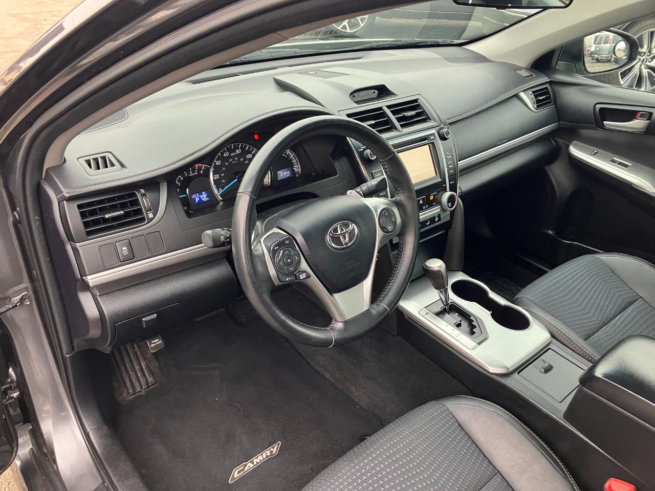 Toyota Camry XLE 2013