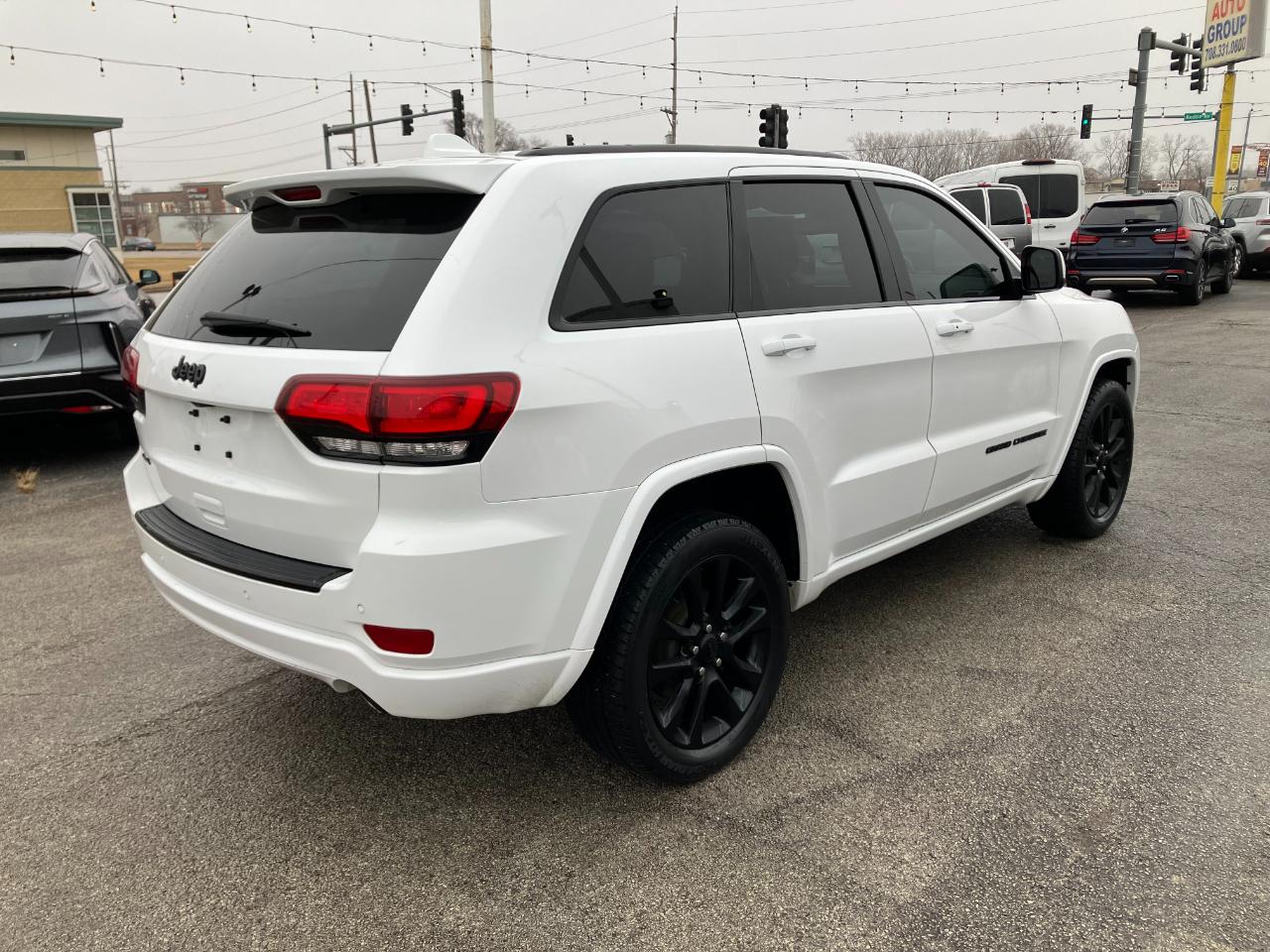 Jeep Grand Cherokee Laredo 4WD 2018