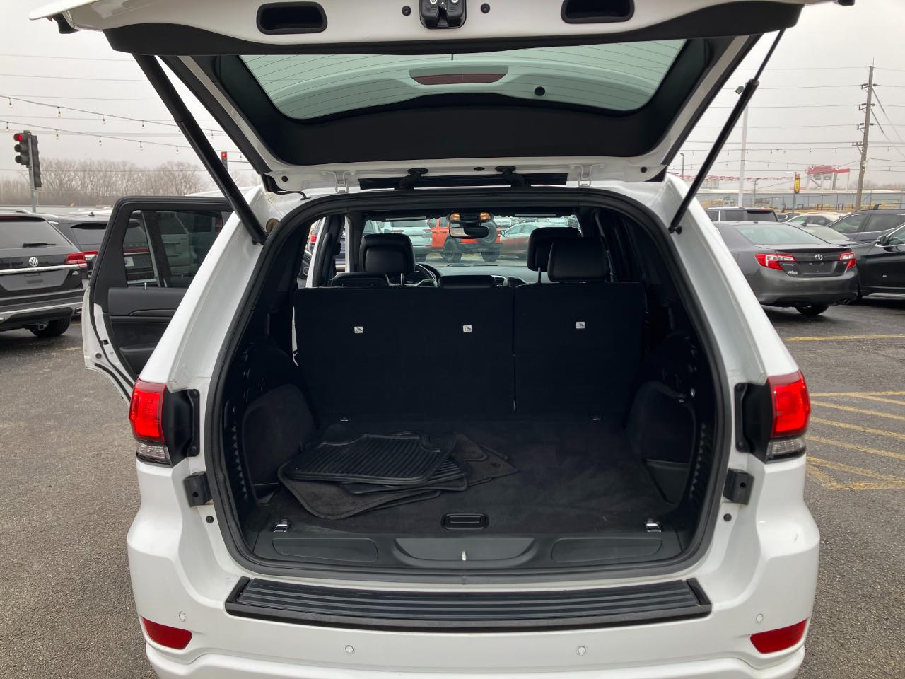 Jeep Grand Cherokee Laredo 4WD 2018