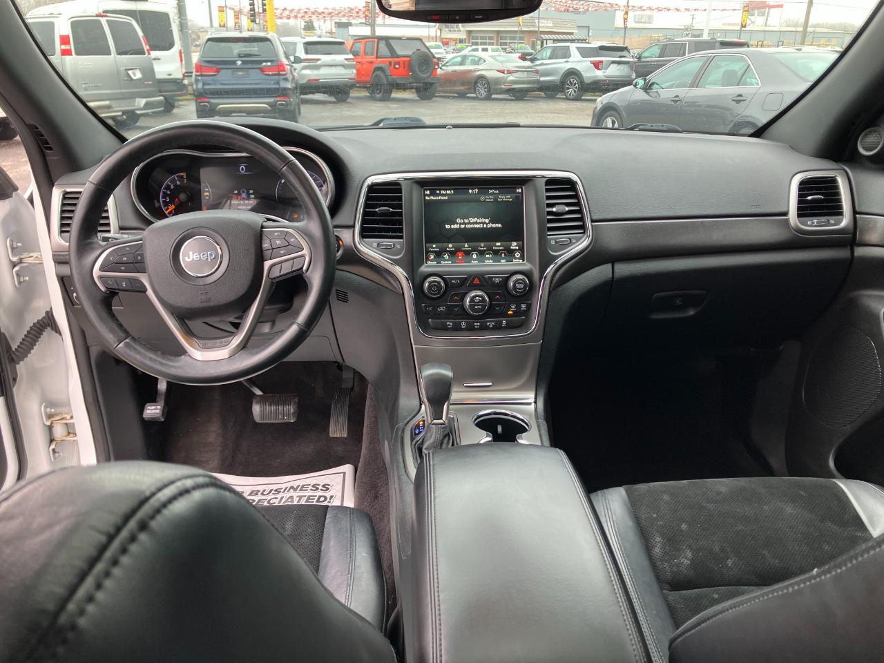 Jeep Grand Cherokee Laredo 4WD 2018