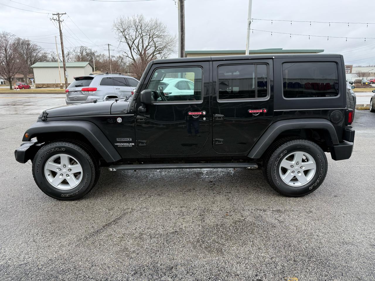 Jeep Wrangler Unlimited Sport 4WD 2017