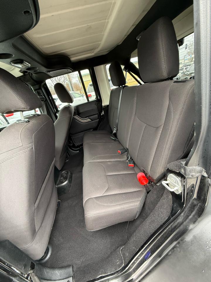 Jeep Wrangler Unlimited Sport 4WD 2017