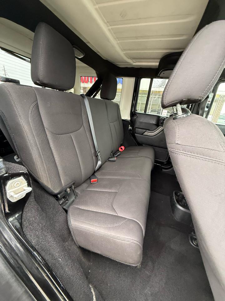 Jeep Wrangler Unlimited Sport 4WD 2017