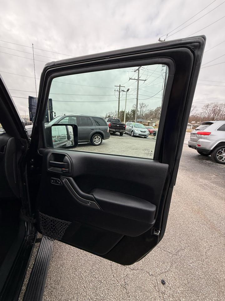 Jeep Wrangler Unlimited Sport 4WD 2017