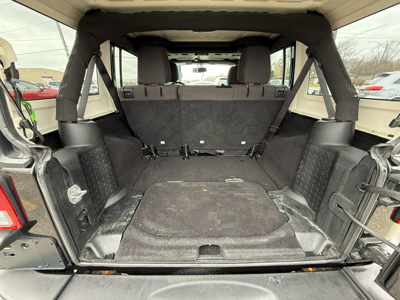 Jeep Wrangler Unlimited Sport 4WD 2017