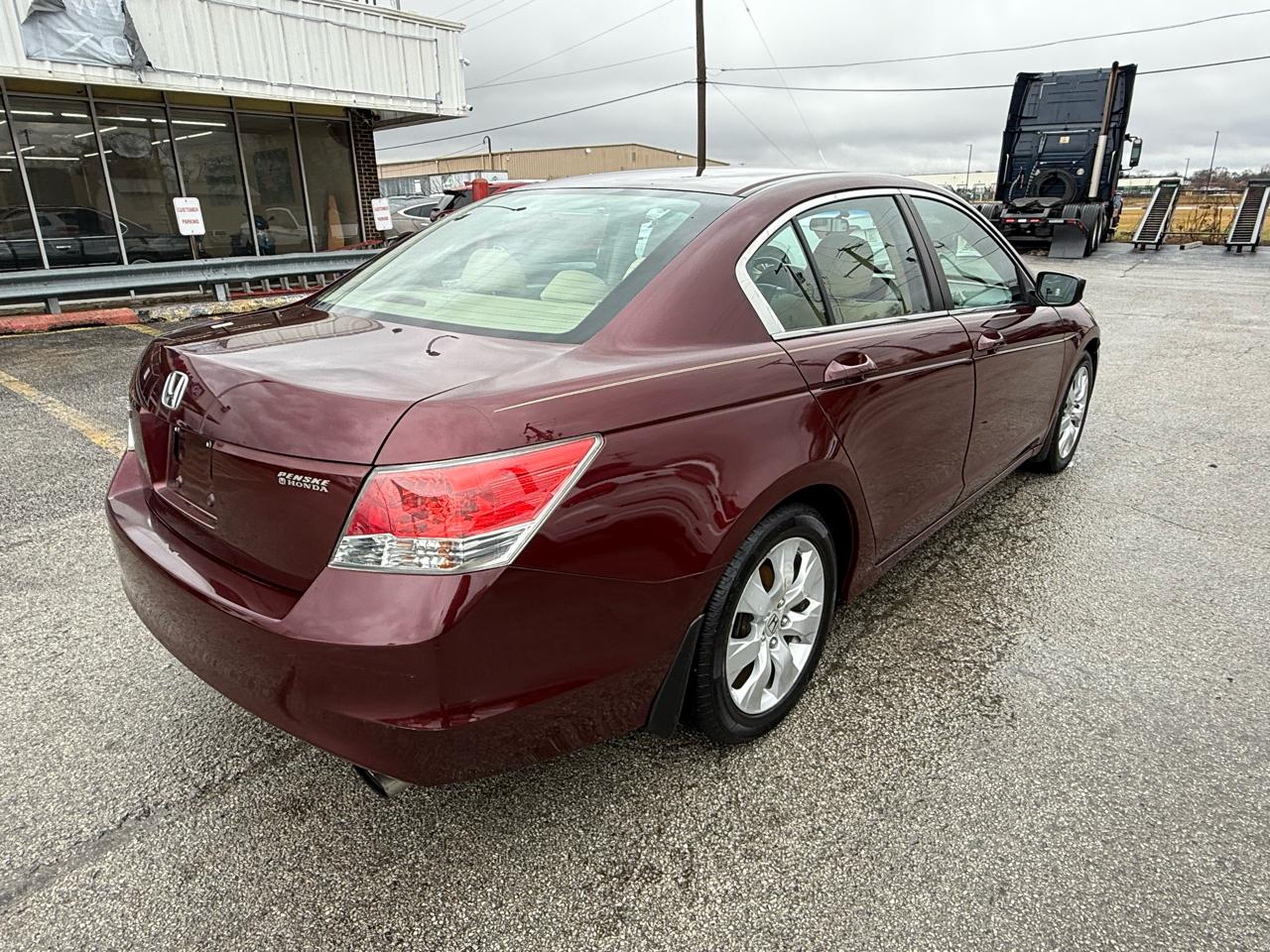 Honda Accord EX Sedan AT 2010