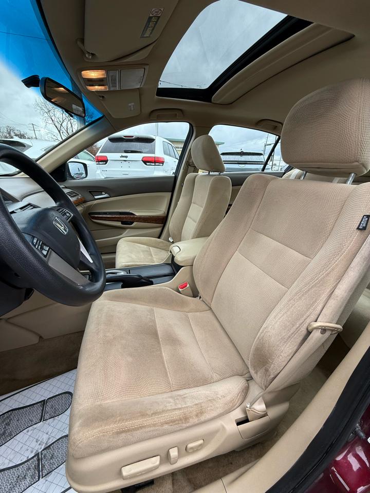 Honda Accord EX Sedan AT 2010