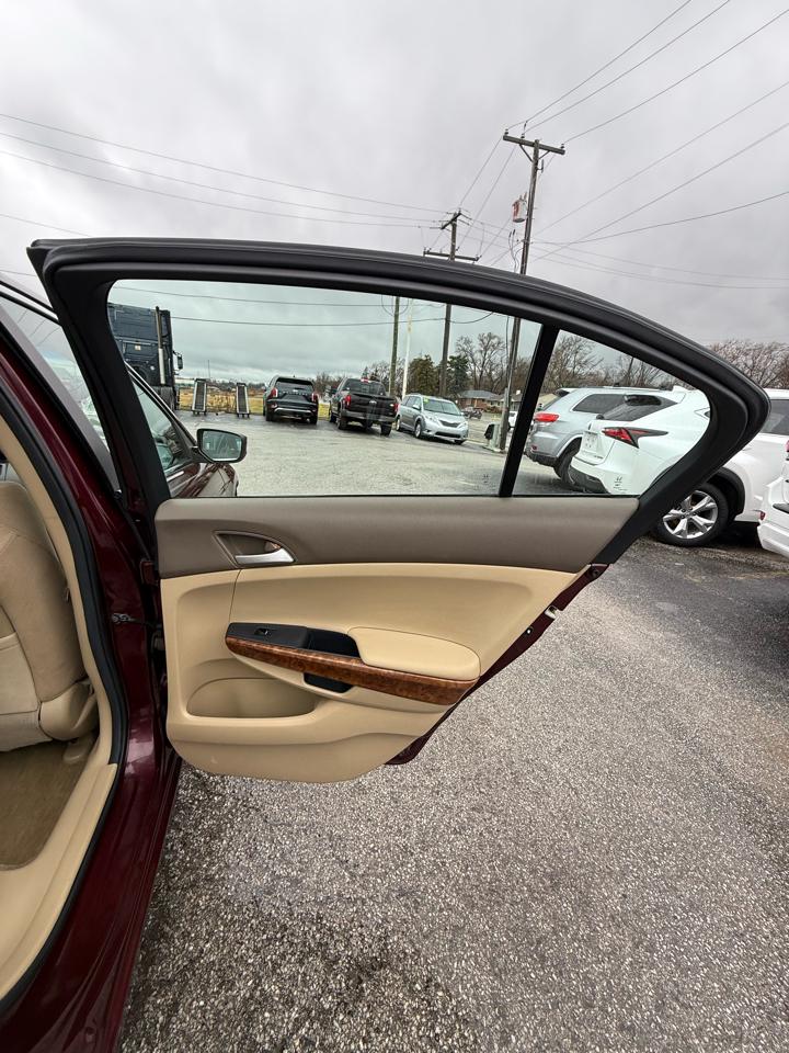 Honda Accord EX Sedan AT 2010