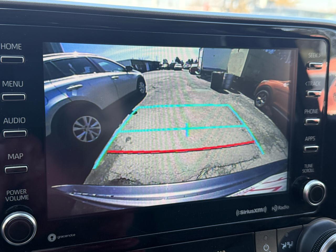 Toyota Highlander XLE FWD V6 2021