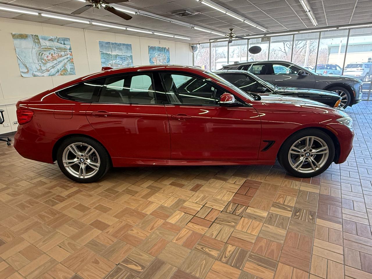 BMW 3-Series Gran Turismo 328i xDrive SULEV 2016