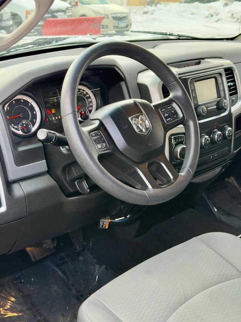 RAM 1500 Classic Tradesman Crew Cab LWB 4WD 2020