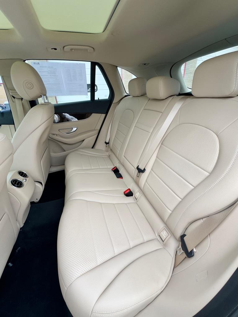 Mercedes-Benz GLC-Class GLC300 4MATIC 2019