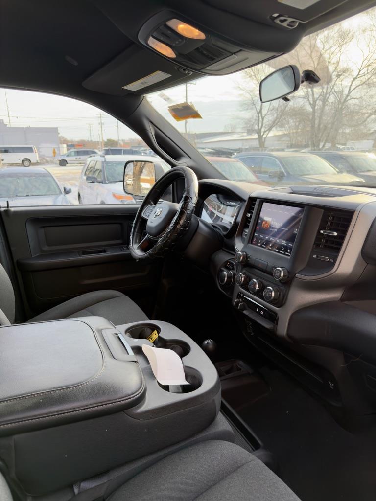 RAM 2500 Tradesman Crew Cab SWB 4WD 2021