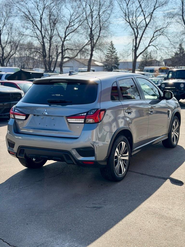 Mitsubishi Outlander Sport 2.0 SE CVT 2021