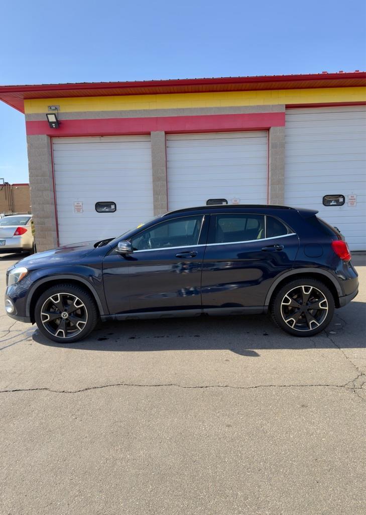 Mercedes-Benz GLA-Class GLA250 2018