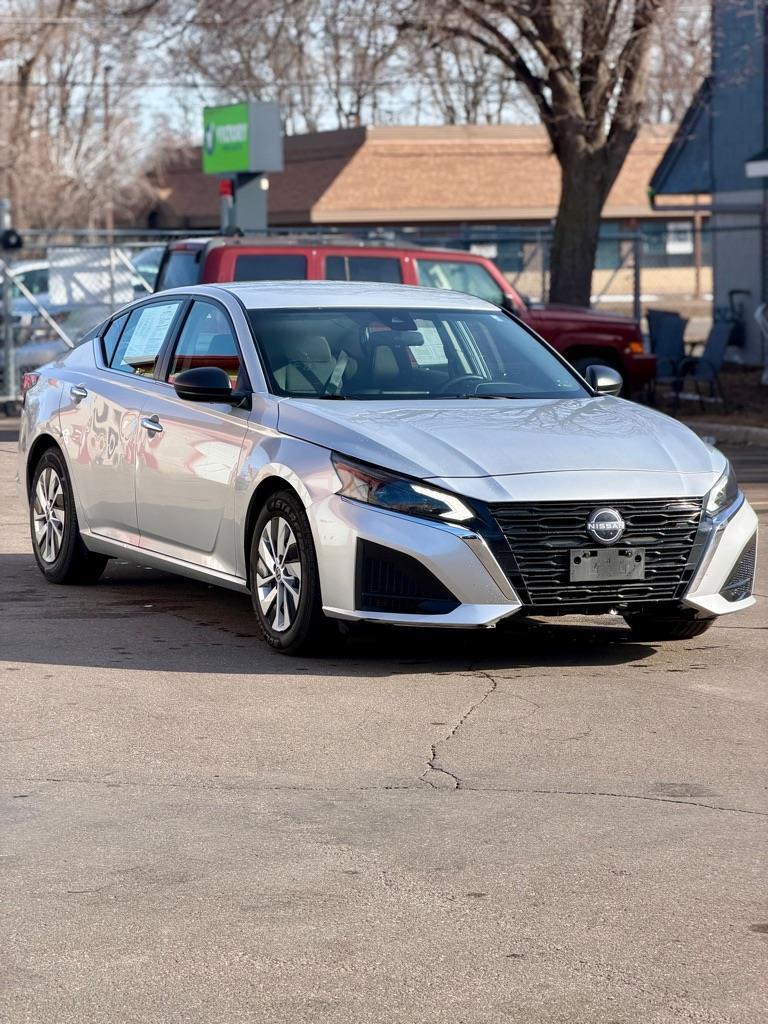 Nissan Altima 2.5 S 2024