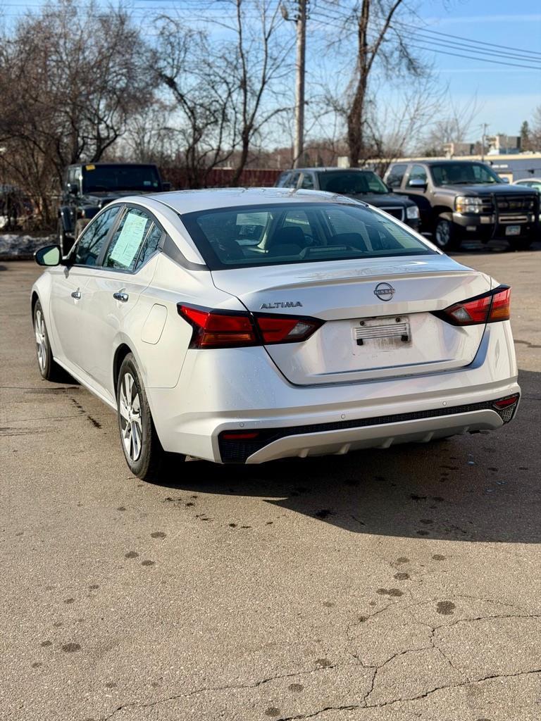 Nissan Altima 2.5 S 2024