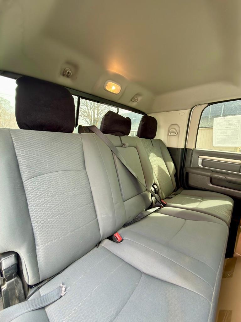 RAM 2500 SLT Mega Cab 4WD 2016