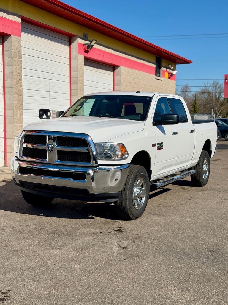 RAM 2500 SLT Crew Cab SWB 4WD 2015