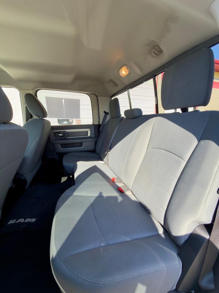 RAM 2500 SLT Crew Cab SWB 4WD 2015