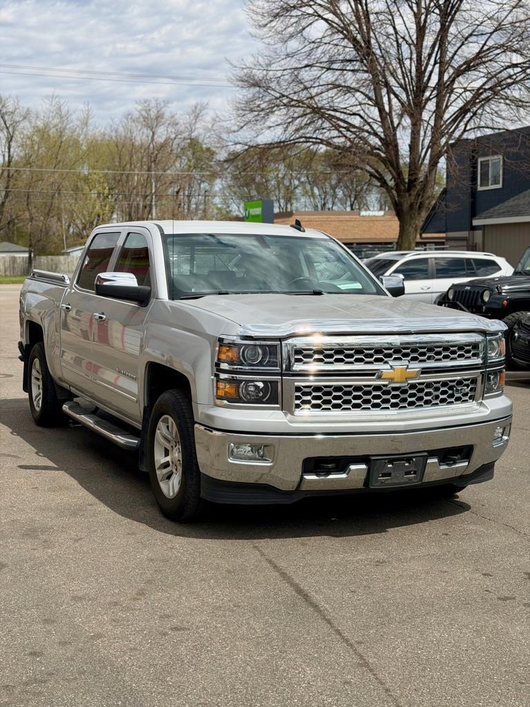Chevrolet Silverado 1500 LTZ Crew Cab 4WD 2015
