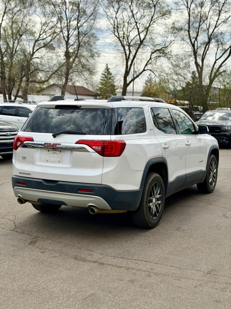GMC Acadia SLT-1 FWD 2017