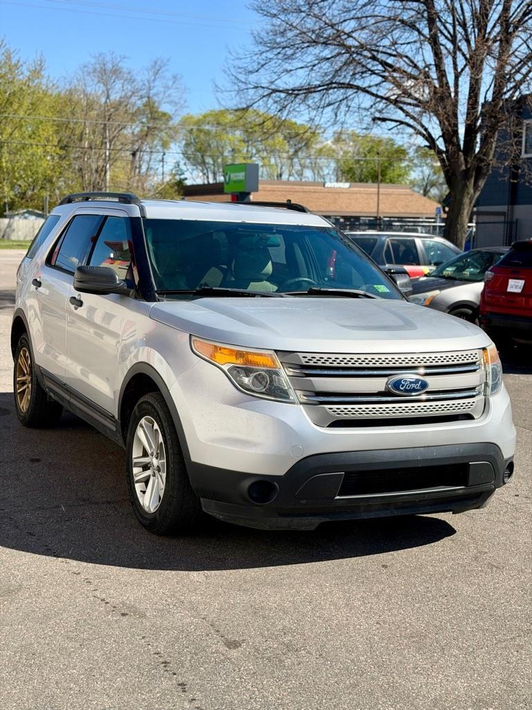 Ford Explorer Base 4WD 2015