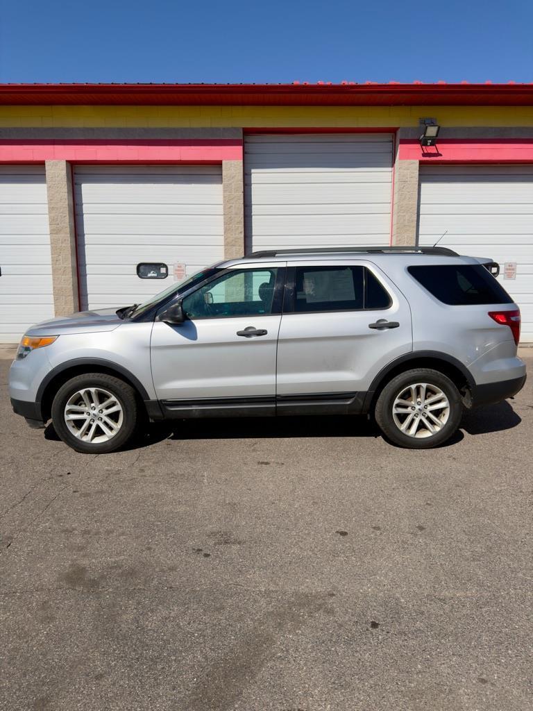 Ford Explorer Base 4WD 2015