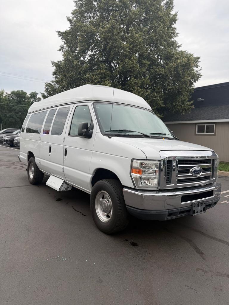 2012 Ford Econoline E-250 Extended