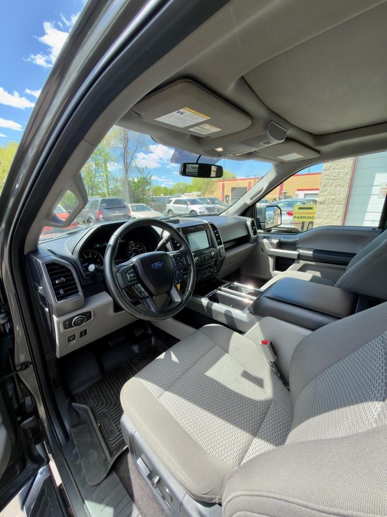 Ford F-150 XL SuperCrew 6.5-ft. Bed 4WD 2017